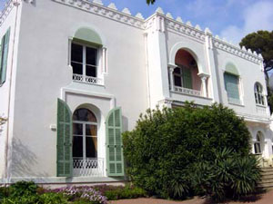 The Var - Boulouris near Cannes and St Tropez 5-Bedroom Villa