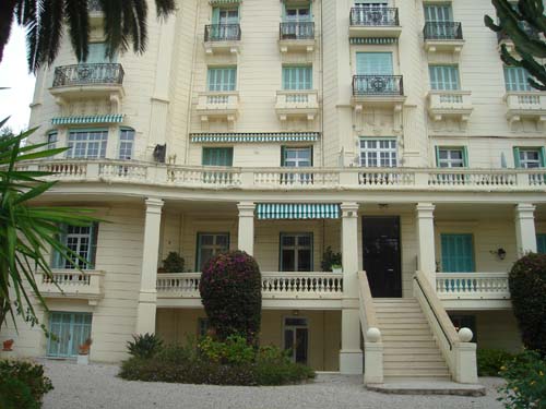 Menton - Garavan 1-Bedroom Apartment - 43M&sup2;