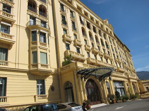 Menton - Town Center 3-Bedroom Apartment - 140M&sup2;