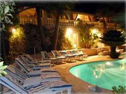 Antibes - Juan Les Pins 5-Bedroom Villa