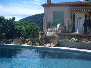 Eze Sur Mer - Near Monaco 3-Bedroom Villa