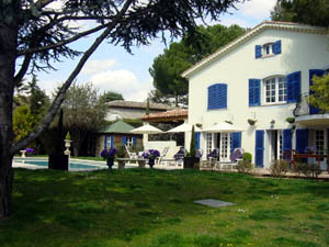 Mougins › 4-Bedroom Villa (JD379)