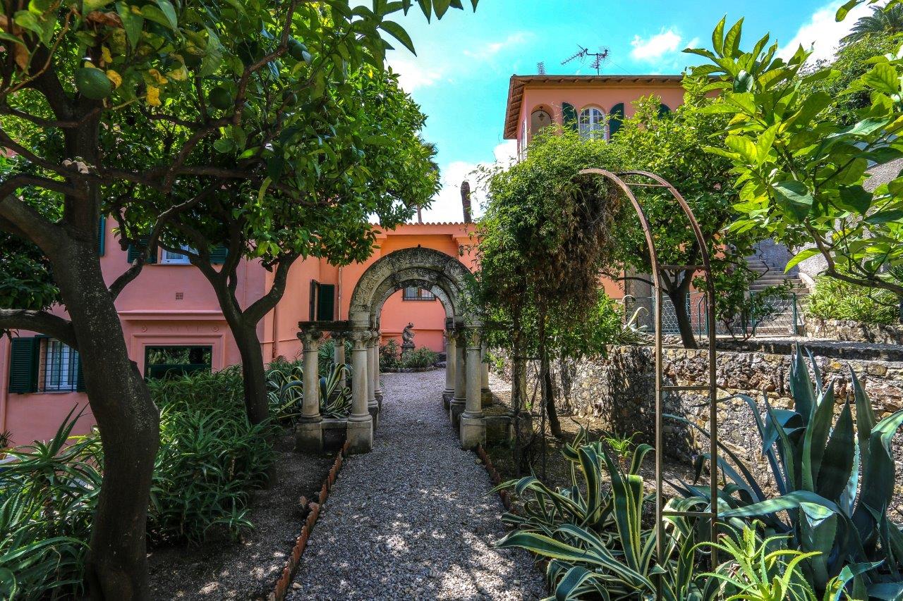 Menton, Roquebrune Cap Martin Garavan French Riviera 6-Bedroom Villa